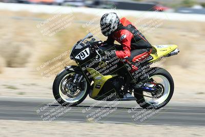 media/Apr-26-2025-BRL Bagger Racing League (Sat) [[9e270f465f]]/4-Twins Unlimited and SBK Qualifying/